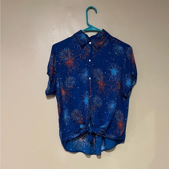 Tipsy Elves Firework Summer Nights Tie Front Top Size Small Patriotic Americana - Picture 2 of 6